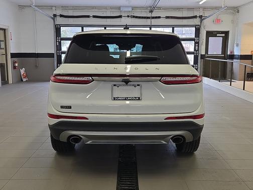 Ceramic Pearl Metallic Tinted Clearcoat 2023 Lincoln Corsair Standard AWD