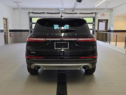 Infinite Black Metallic Clearcoat 2022 Lincoln Corsair Standard AWD