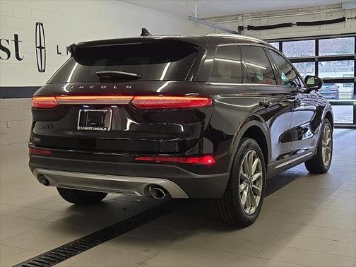 2022 Lincoln Corsair Standard AWD