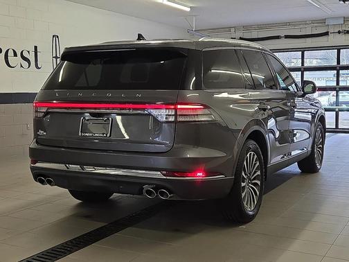 2023 Lincoln Aviator Standard AWD