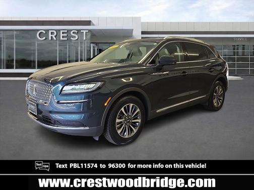 Flight Blue Metallic Clearcoat 2023 Lincoln Nautilus Standard AWD