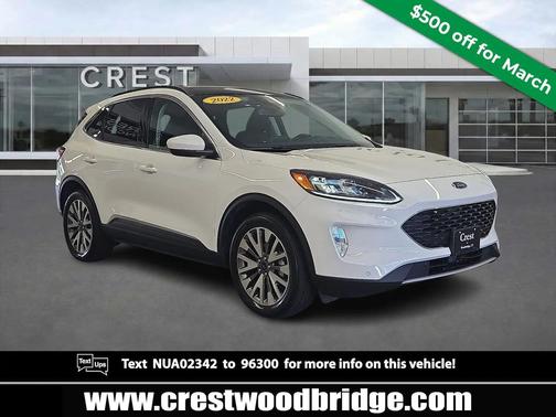 2022 Ford Escape Titanium