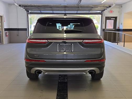 Asher Gray Metallic Clearcoat 2024 Lincoln Corsair Premiere AWD