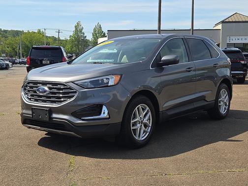 Carbonized Gray Metallic 2022 Ford Edge SEL AWD