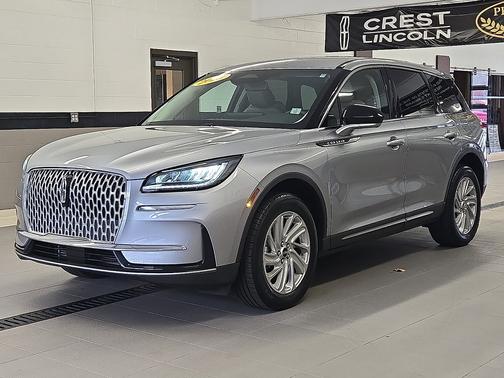 Silver Radiance Metallic Clearcoat 2023 Lincoln Corsair Standard AWD