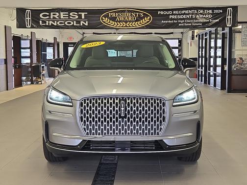 Silver Radiance Metallic Clearcoat 2023 Lincoln Corsair Standard AWD