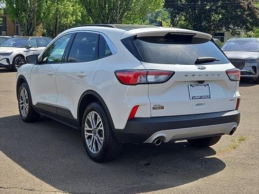 2022 Ford Escape SEL AWD