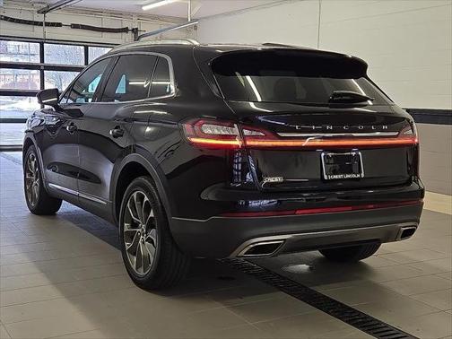 2022 Lincoln Nautilus Reserve AWD