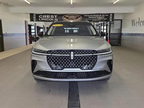 2024 Lincoln Nautilus Reserve