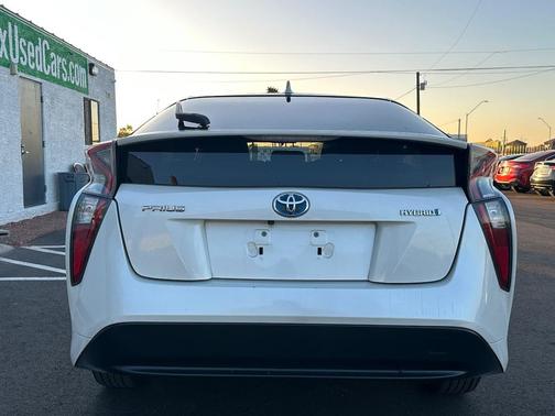2017 Toyota Prius Two