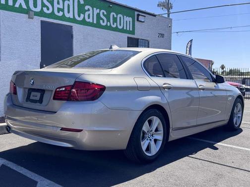 2011 BMW 528 528i