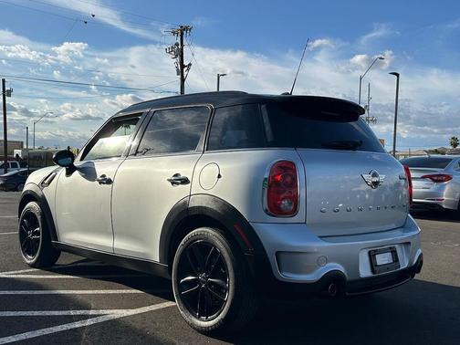 2016 MINI Countryman Cooper S