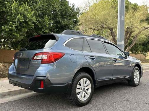 2018 Subaru Outback 2.5i
