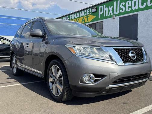 Gun Metallic 2015 Nissan Pathfinder Platinum