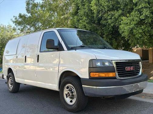 2016 GMC Savana 3500 Work Van