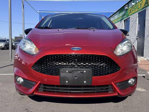 Hot Pepper Red Metallic Tinted Clearcoat 2019 Ford Fiesta ST Line