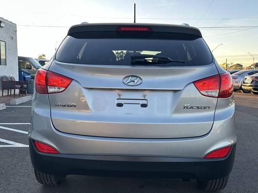 2012 Hyundai TUCSON GLS
