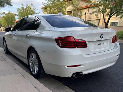 2016 BMW 528 528i