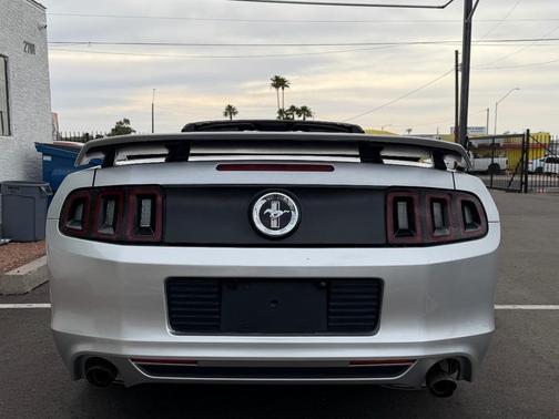 Ingot Silver Metallic 2014 Ford Mustang V6 Premium