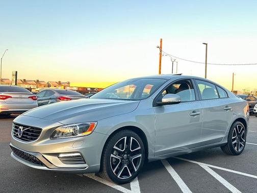 2018 Volvo S60 T5 Dynamic