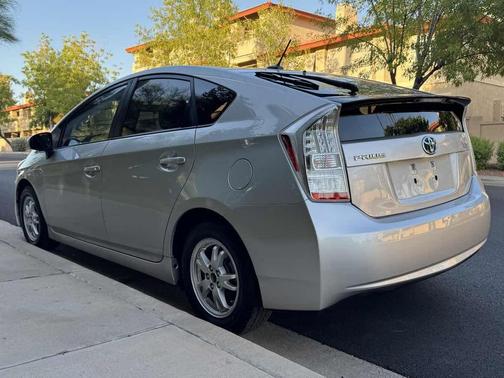 2010 Toyota Prius One