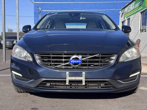 Caspian Blue Metallic 2015 Volvo V60 T5 Premier Plus