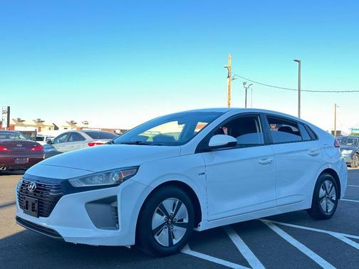 2019 Hyundai IONIQ Hybrid Blue
