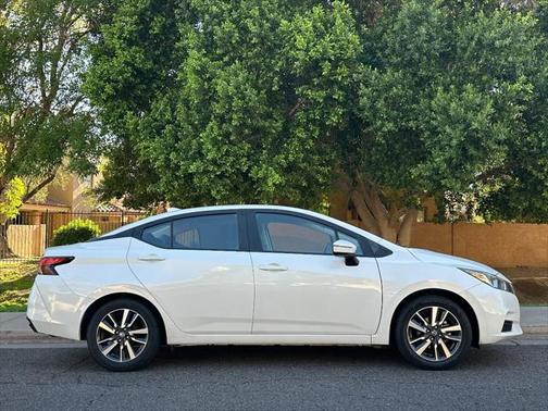 2021 Nissan Versa 1.6 SV