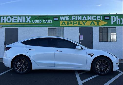 2018 Tesla Model 3 Mid Range