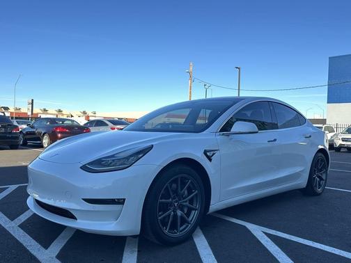 2018 Tesla Model 3 Mid Range