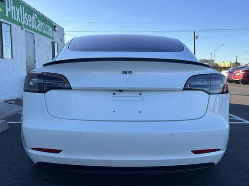 2018 Tesla Model 3 Mid Range
