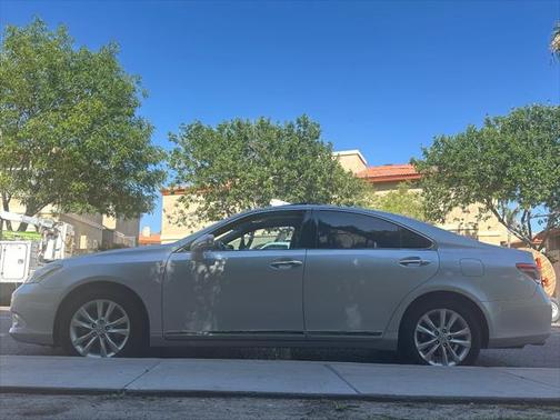 2010 Lexus ES 350 Base