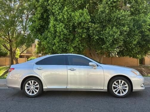 2010 Lexus ES 350 Base