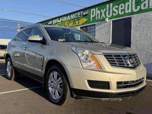 Silver Coast Metallic 2014 Cadillac SRX Luxury Collection