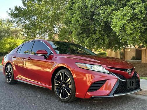 2019 Toyota Camry XSE