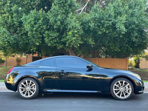 2008 INFINITI G37 Sport