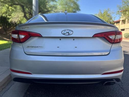 2015 Hyundai SONATA SE
