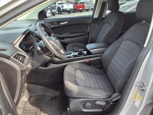 2016 Ford Edge SE