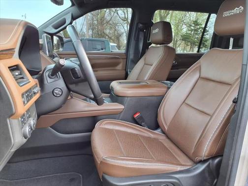 2021 Chevrolet Suburban 4WD High Country