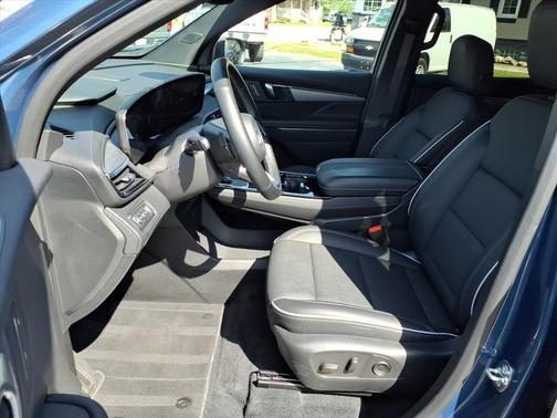 Ocean Blue Metallic 2025 Buick Enclave Preferred FWD