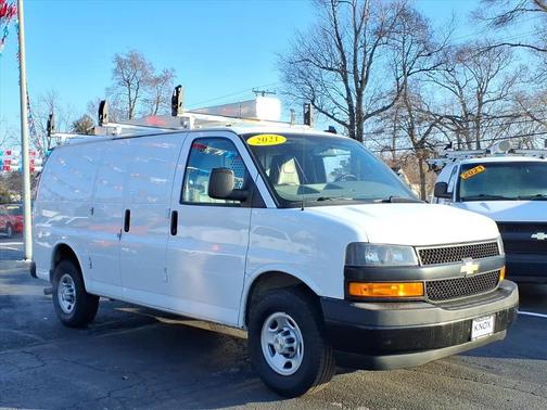 Summit White 2021 Chevrolet Express 2500 LT