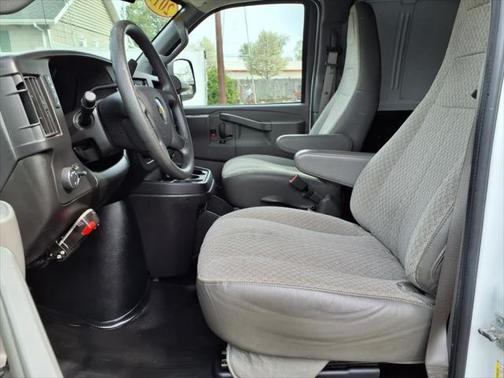 2019 Chevrolet Express 2500 Work Van