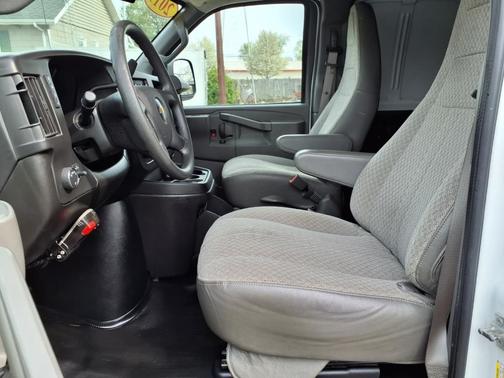 2019 Chevrolet Express 2500 Work Van
