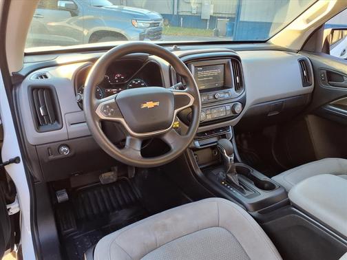 2022 Chevrolet Colorado WT