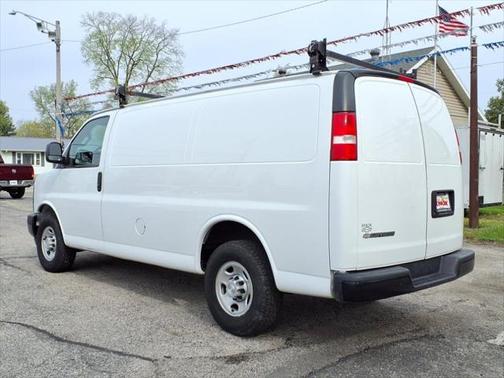 2017 Chevrolet Express 2500 Work Van