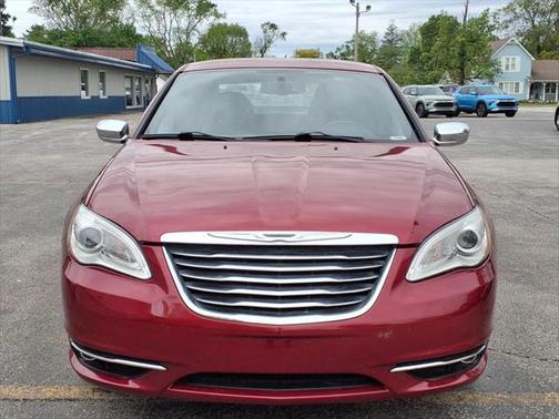 2012 Chrysler 200 Limited