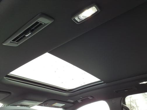 Sterling Gray Metallic 2026 Chevrolet Traverse AWD Z71