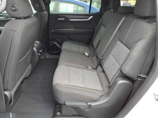 Summit White 2025 GMC Acadia FWD Elevation