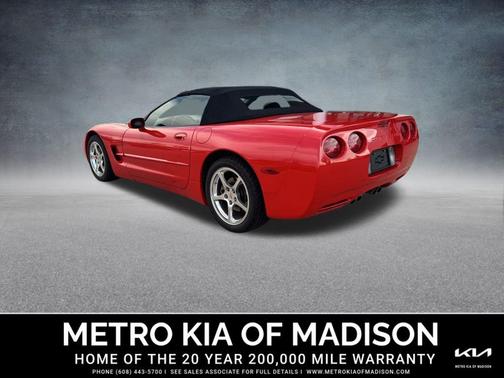 2001 Chevrolet Corvette Base