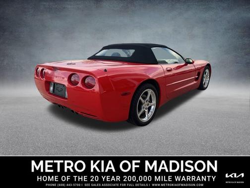 2001 Chevrolet Corvette Base